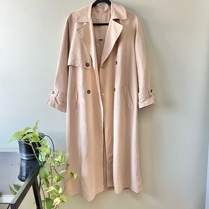 VINTAGE TRENCH COAT